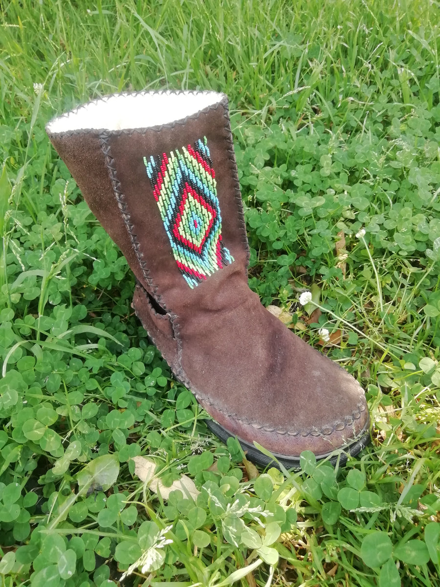Brown suede pull on boot with thick strip beading (size 12 uk) â Zulu Boots