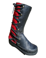 Load image into Gallery viewer, High Leather Boots with Side Laces (UK 7)
